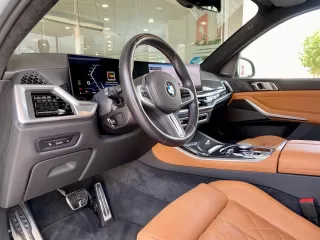 BMW X5 M60i xDrive