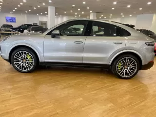 PORSCHE Cayenne Coupé EHybrid