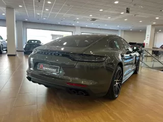 PORSCHE Panamera 4 EHybrid Platinum Edition