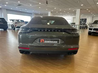 PORSCHE Panamera 4 EHybrid Platinum Edition