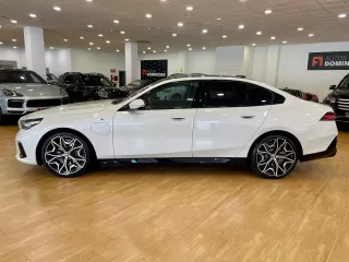 BMW Serie 5 530e PACK M