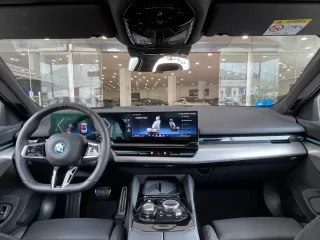 BMW Serie 5 530e PACK M