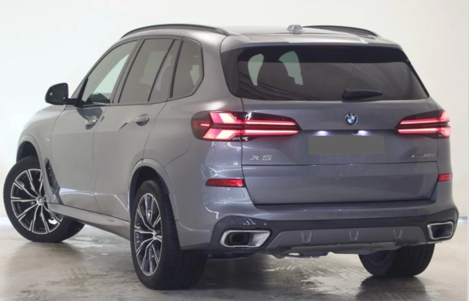 BMW X5 xDRIVE30d PACK M