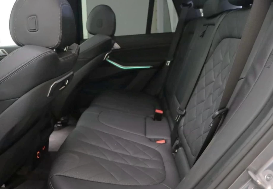 BMW X5 xDRIVE30d PACK M