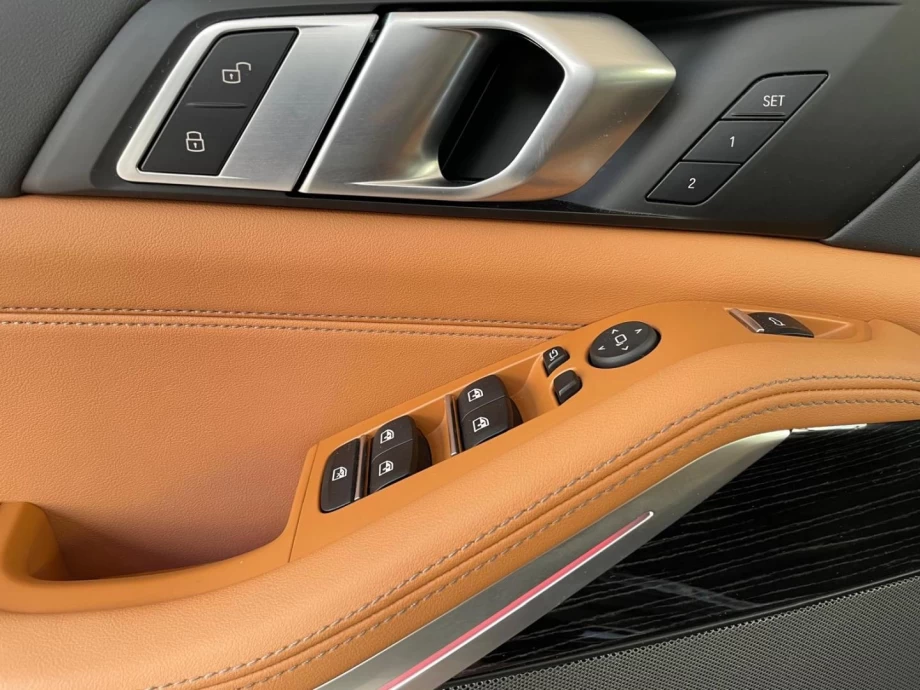 BMW X5 xDRIVE30d PACK M