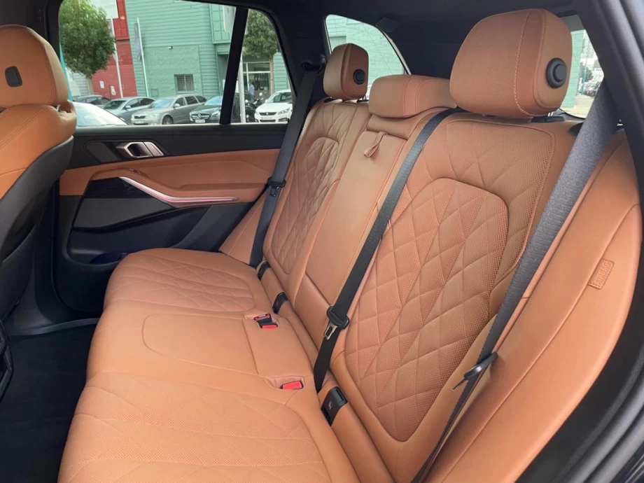 BMW X5 xDRIVE30d PACK M