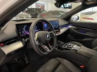 BMW Serie 5 520D PACK M