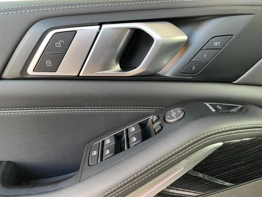 BMW X5 xDRIVE30d PACK M