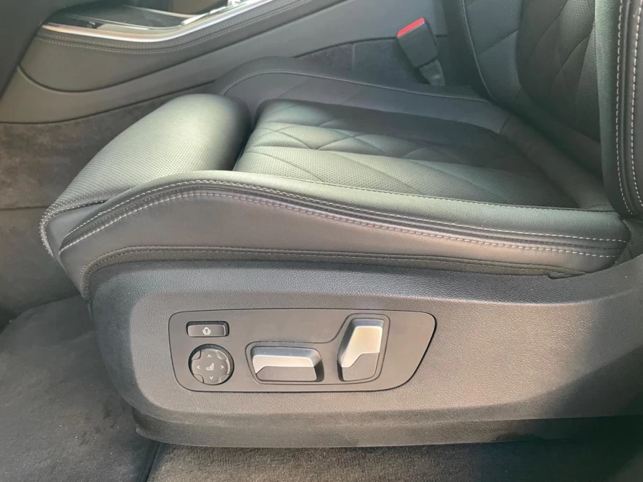 BMW X5 xDRIVE30d PACK M