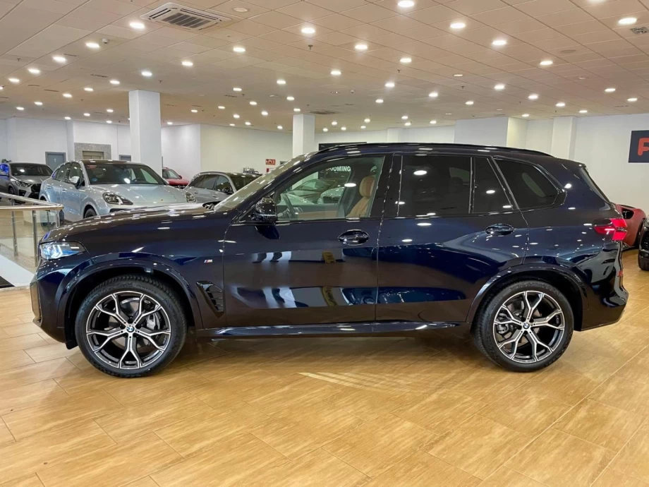 BMW X5 xDRIVE30d PACK M