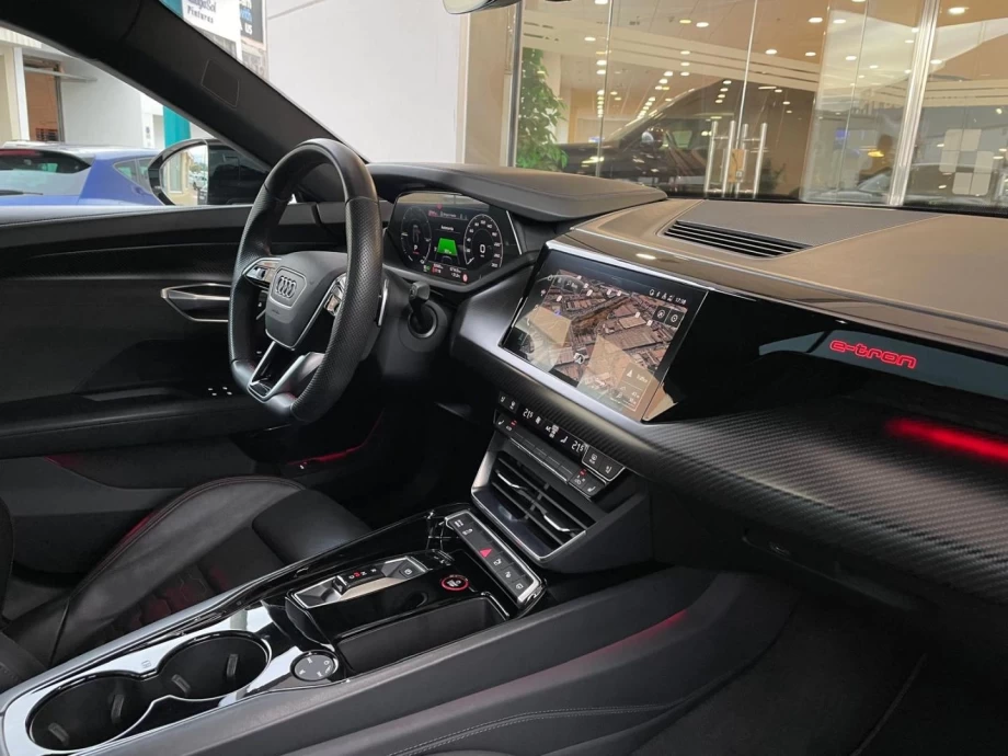 AUDI e-tron GT 60 quattro 350kw 476cv