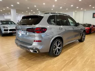BMW X5 xDRIVE30d PACK M