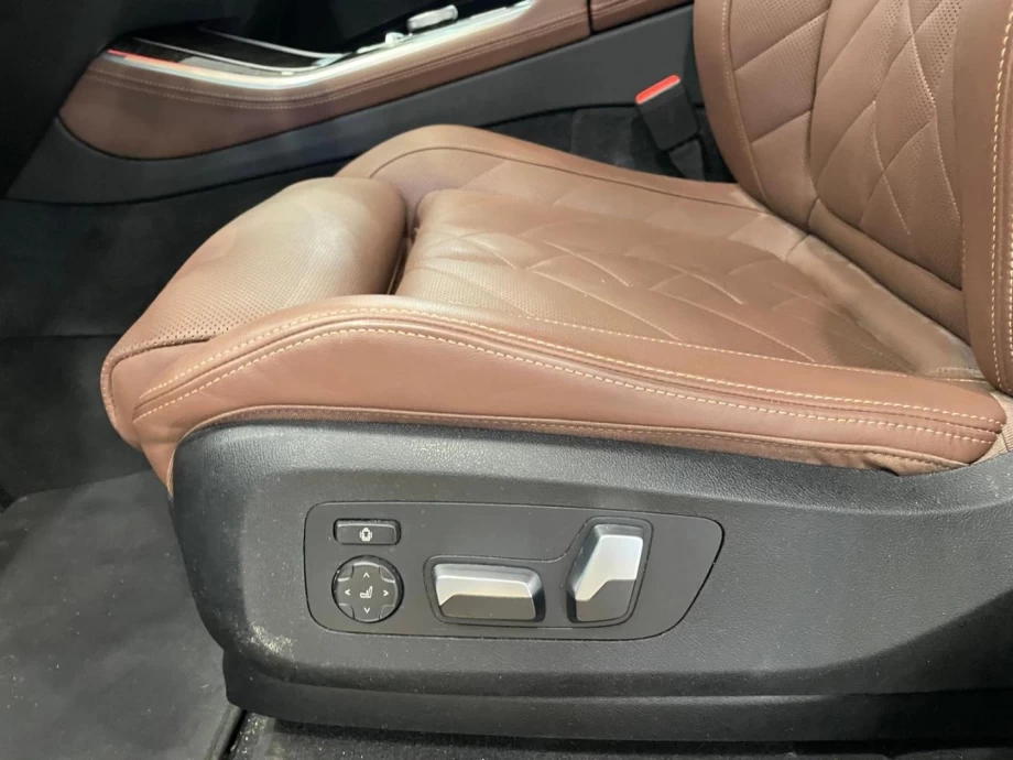 BMW X5 xDRIVE30d PACK M