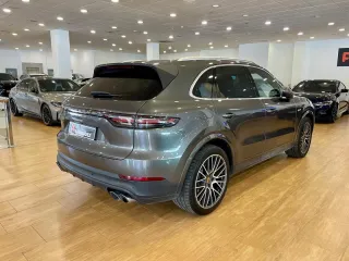 PORSCHE Cayenne EHybrid