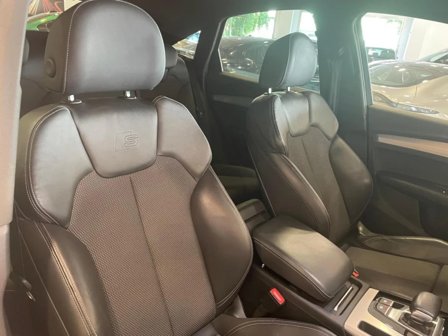 AUDI Q5 SPORTBACK Black Line 50 TFSI e quattroultra