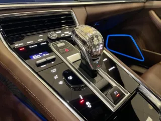 PORSCHE Panamera 4 EHybrid 10 Years Edition