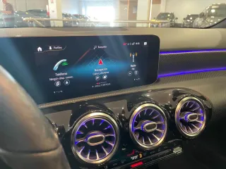 MERCEDES CLASE A180d