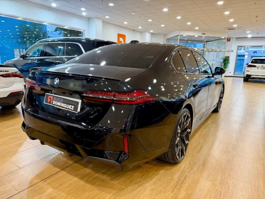 BMW Serie 5 520d PACK M