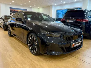 BMW Serie 5 520d PACK M