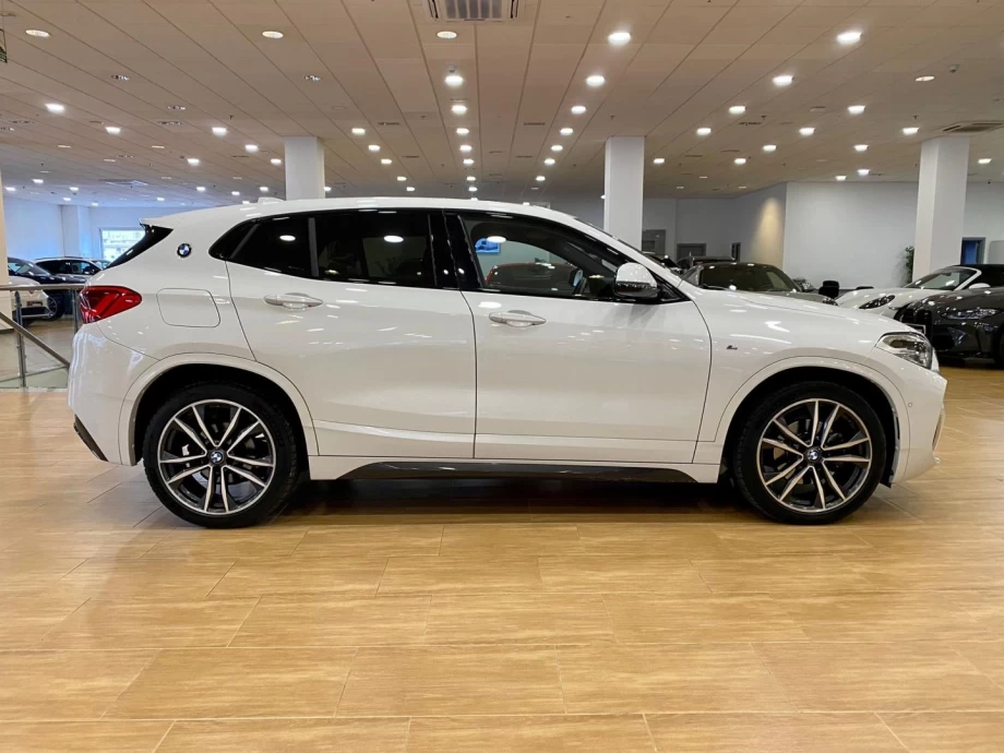 BMW X2 sDrive18i PACK M