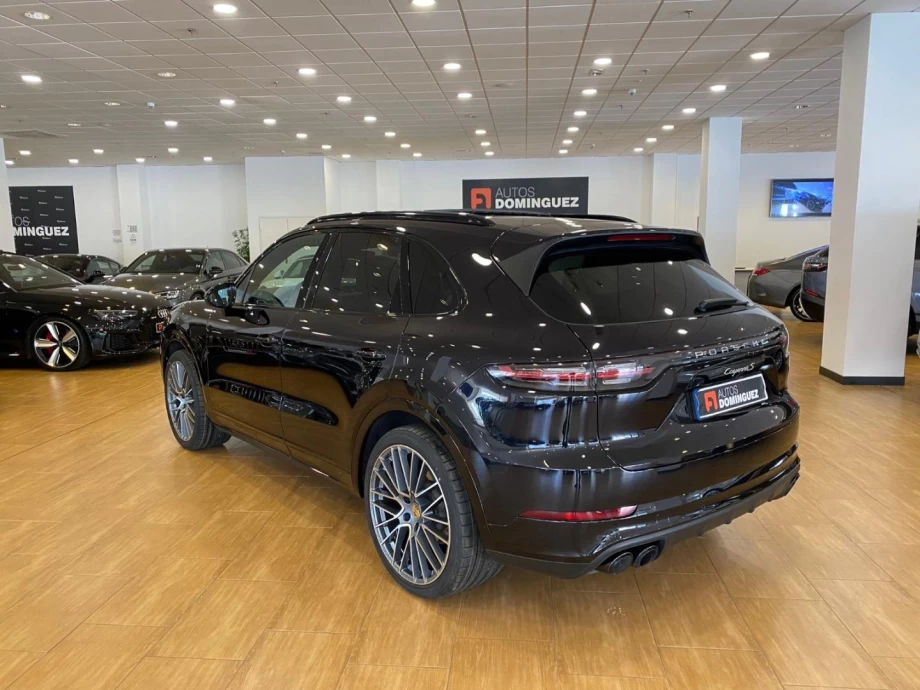 PORSCHE Cayenne S