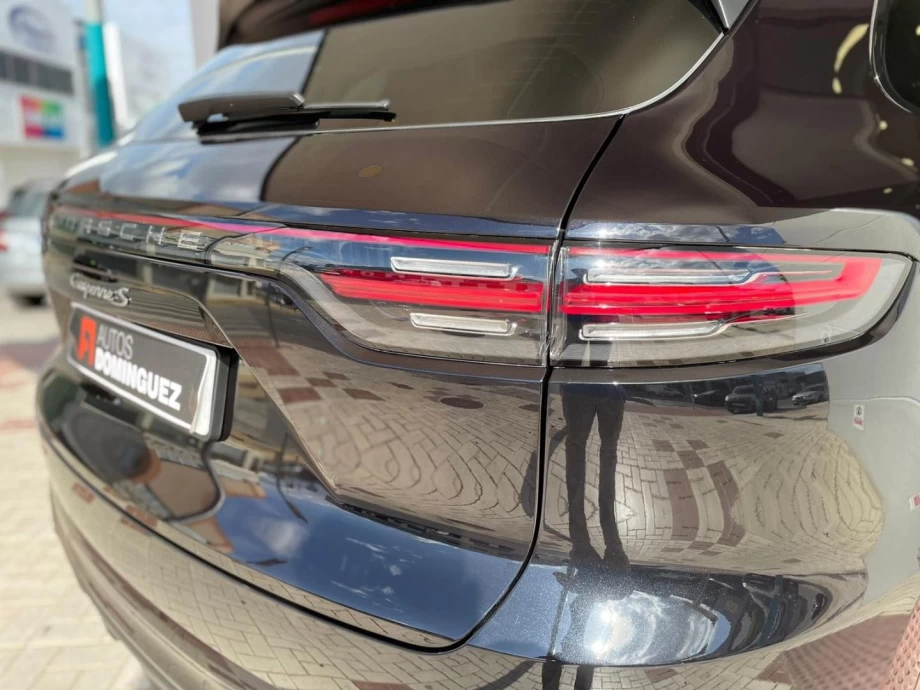 PORSCHE Cayenne S