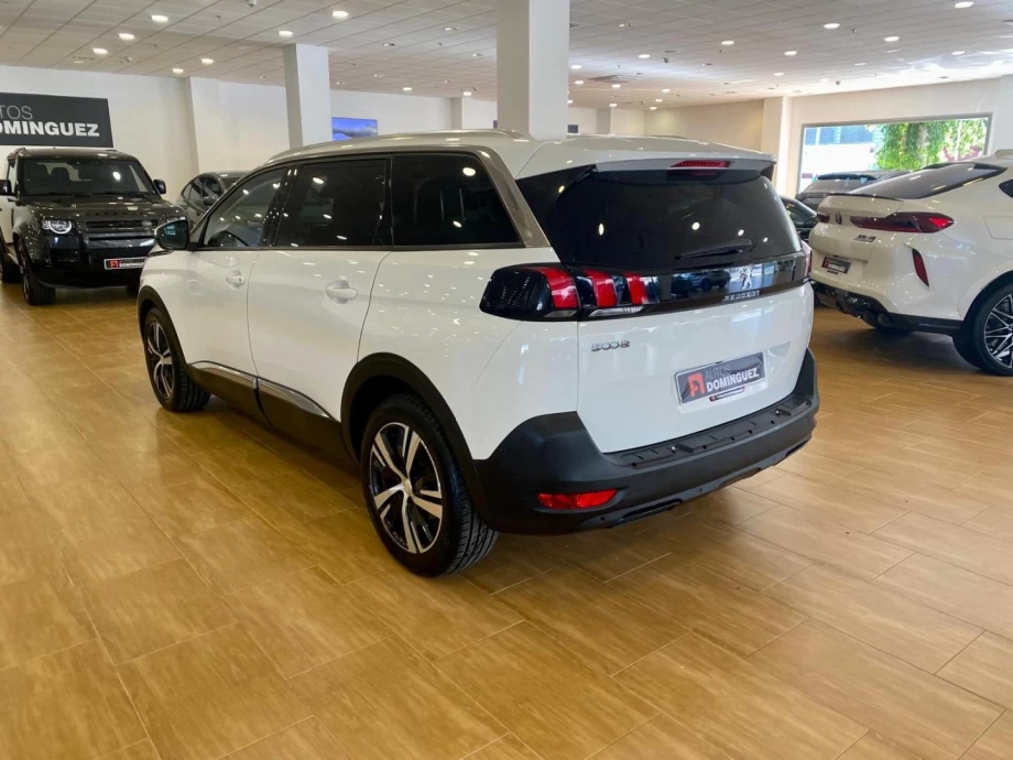 PEUGEOT 5008 Allure 1.6 PureTech 132kW 180CV EAT8