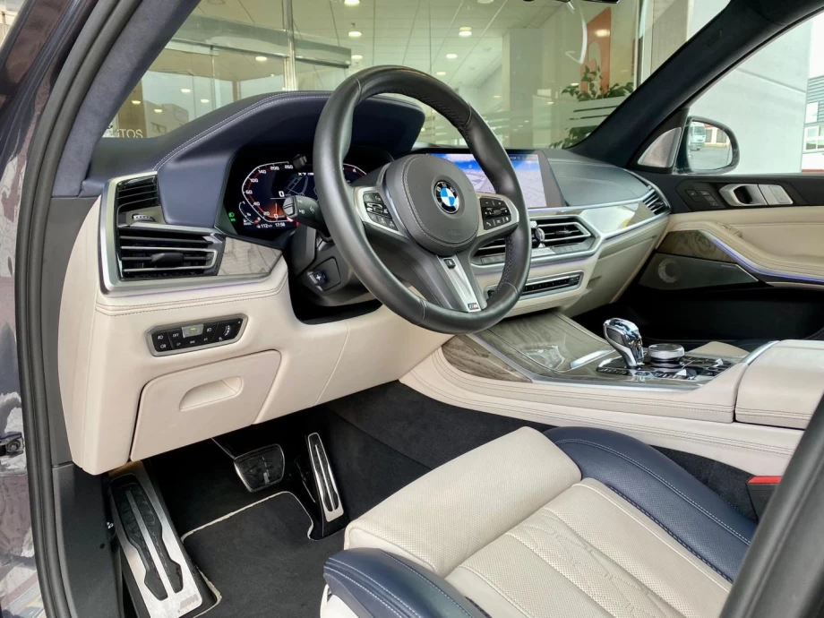 BMW X7 M50d 6 PLAZAS