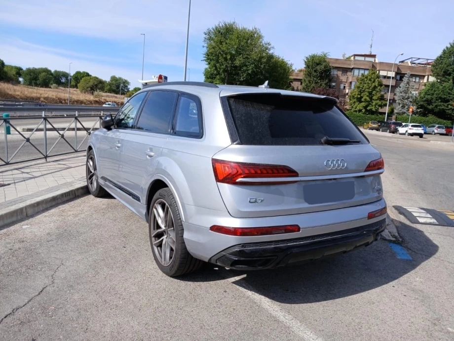 AUDI Q7 S line 45 TDI 170kW 232CV quat. tip. 7 PLAZAS