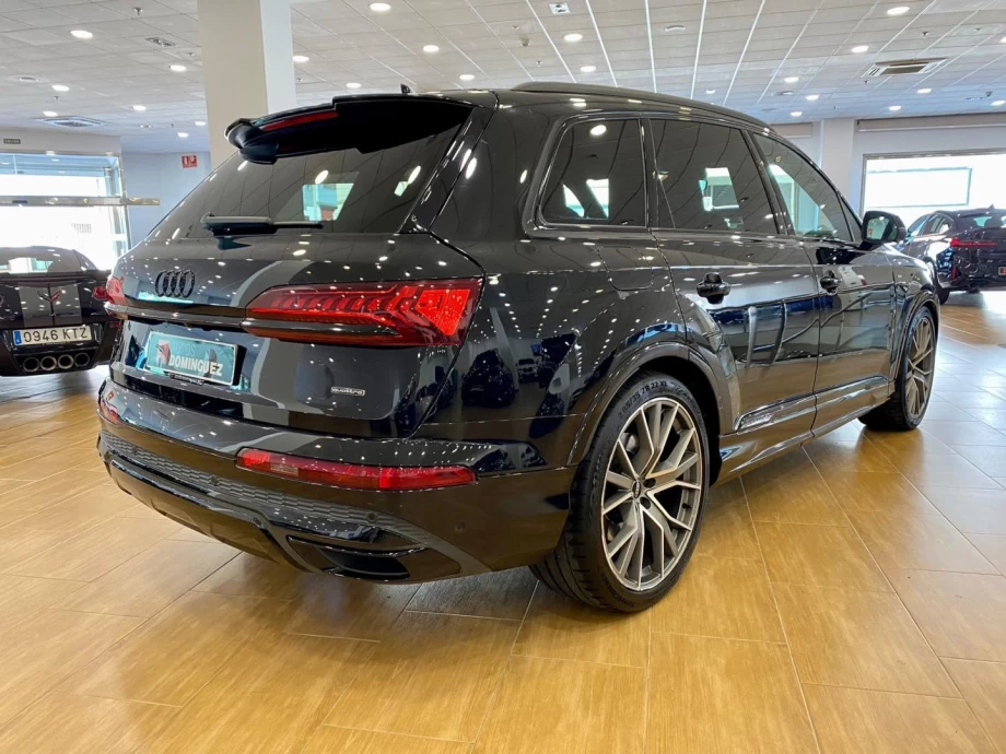 AUDI Q7 S line 50 TDI 210kW 286CV quattro tip  7 PLAZAS