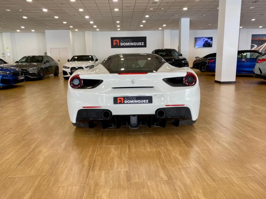 FERRARI 488 GTB