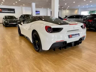 FERRARI 488 GTB