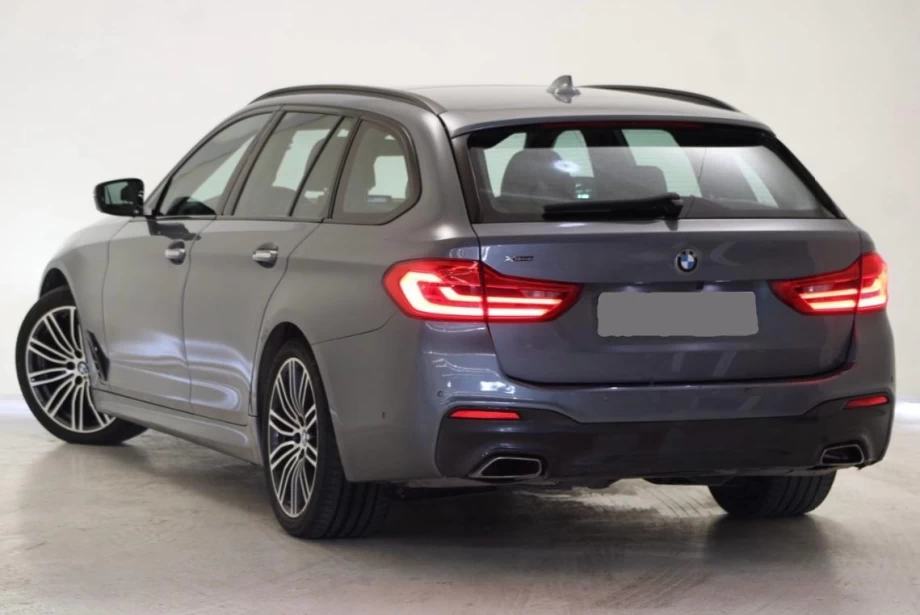 BMW Serie 5 530dA xDrive Touring PACK M