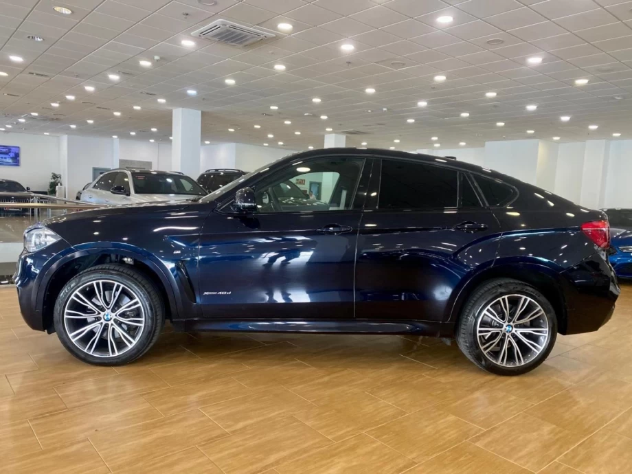 BMW X6 xDrive40d PACK M