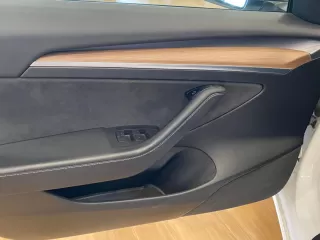 TESLA Model 3 Performance 4WD