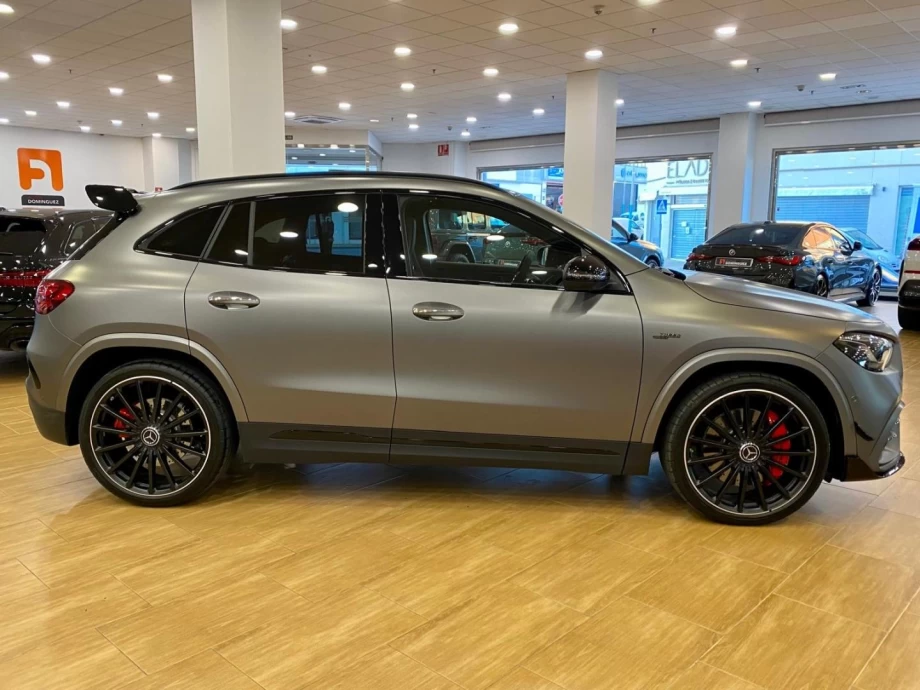 MERCEDES-BENZ GLA MercedesAMG GLA 45 S 4MATIC