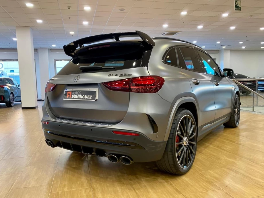 MERCEDES-BENZ GLA MercedesAMG GLA 45 S 4MATIC