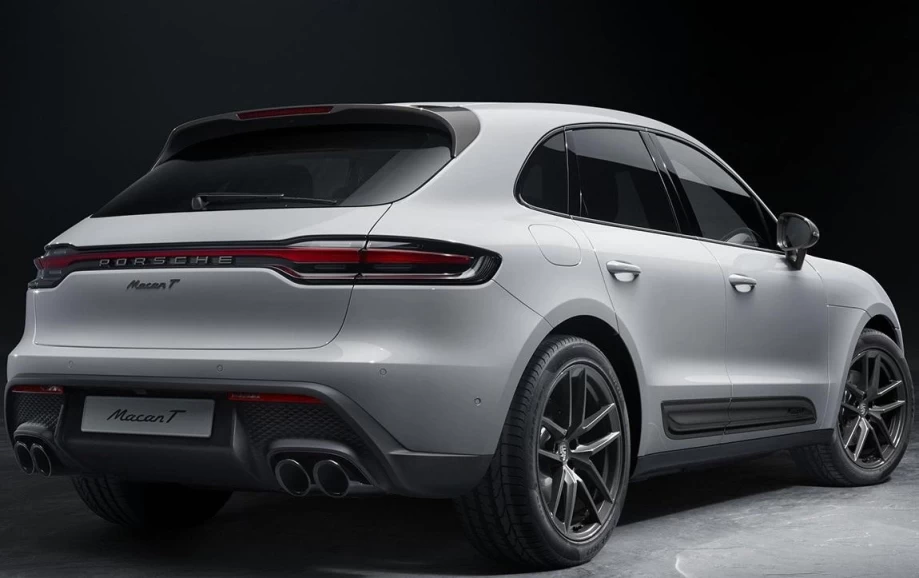 PORSCHE Macan T