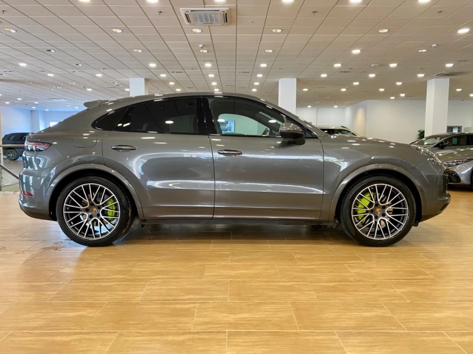 PORSCHE Cayenne Coupé EHybrid