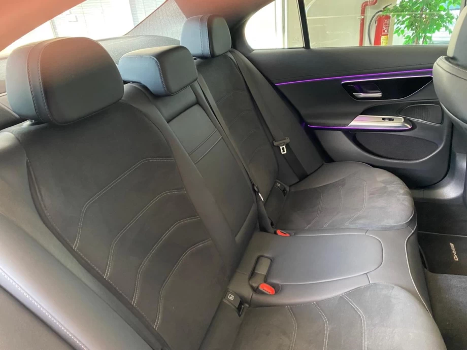 MERCEDES-BENZ Clase E E 220 d PACK AMG
