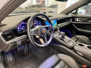 PORSCHE Panamera 4 EHybrid
