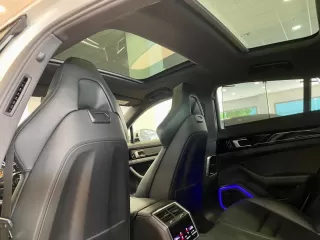 PORSCHE Panamera 4 EHybrid
