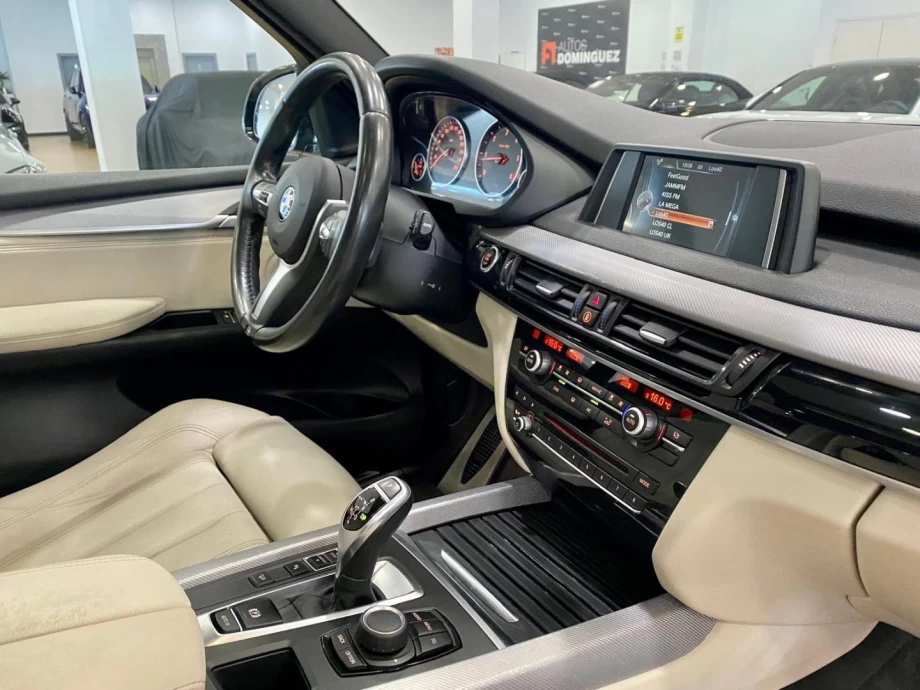BMW X5 xDRIVE30d PACK M