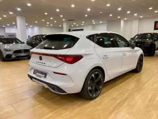 CUPRA León 1.5 eTSI 110kW 150CV DSG