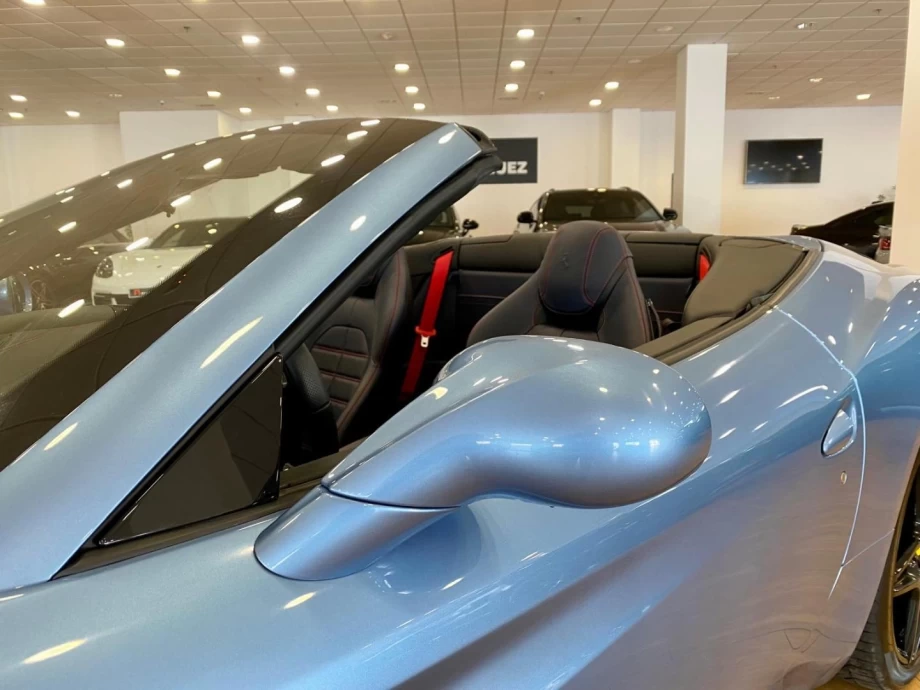 FERRARI California T DCT 22 plazas