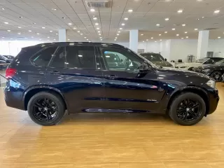 BMW X5 xDRIVE30d PACK M