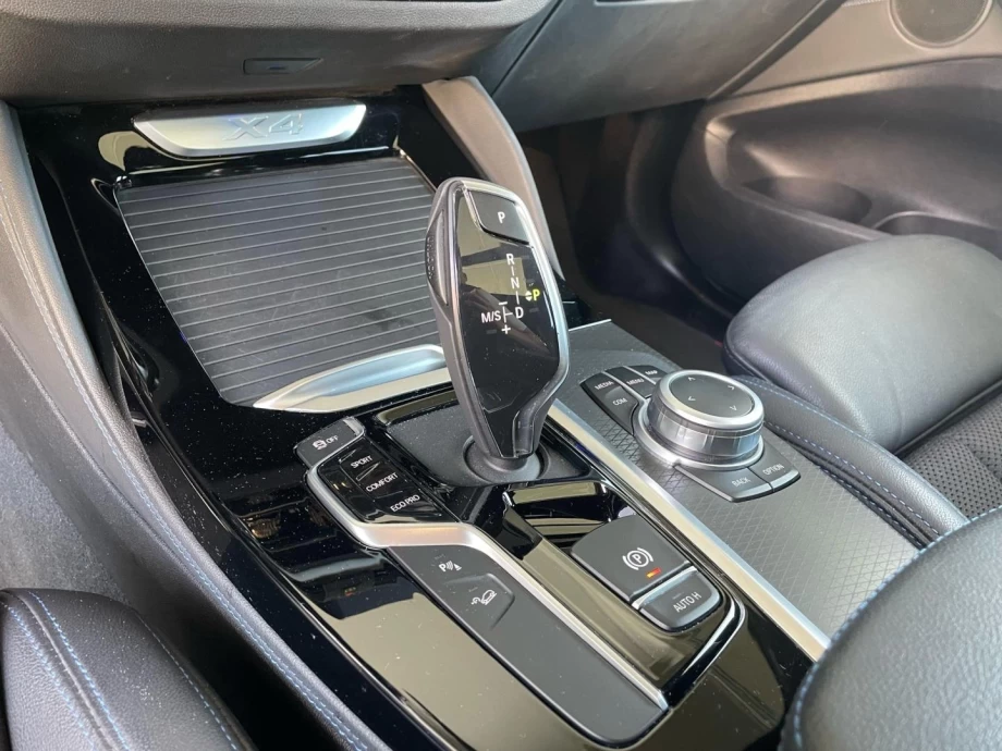BMW X4 xDrive20d PACK M