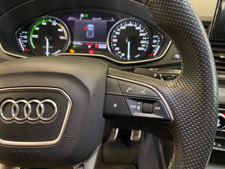 AUDI Q5 SPORTBACK Black Line 50 TFSI e quattroultra