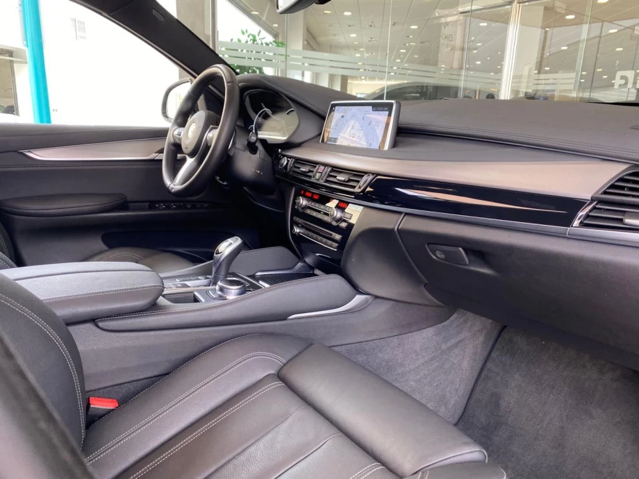 BMW X6 xDrive40d PACK M