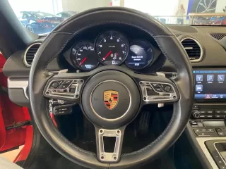 PORSCHE 718 Boxster